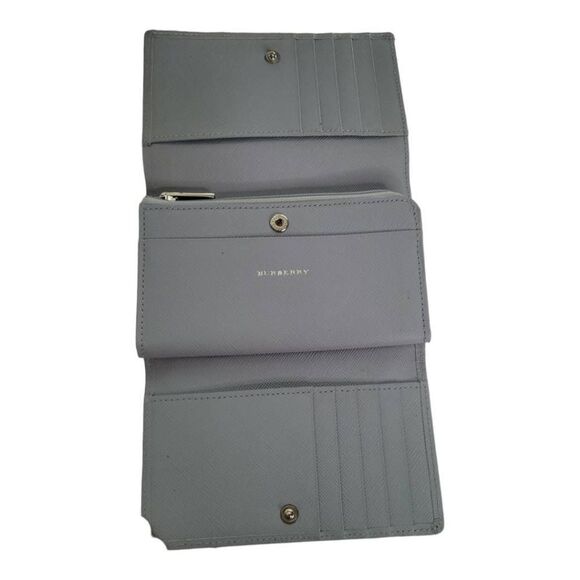 Burberry Gray Leather Wallet with Silver Hardware Very Lightly Loved - Picture 9 of 11